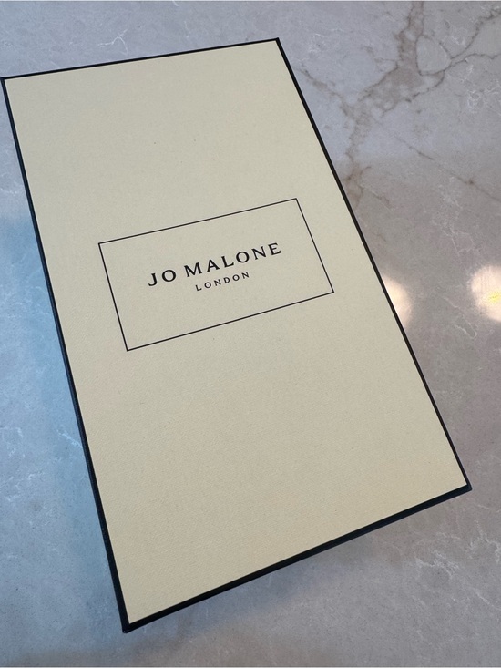 Jo Malone Other - English Pear & Freesia Scent Surround Diffuser, 5.6-oz.